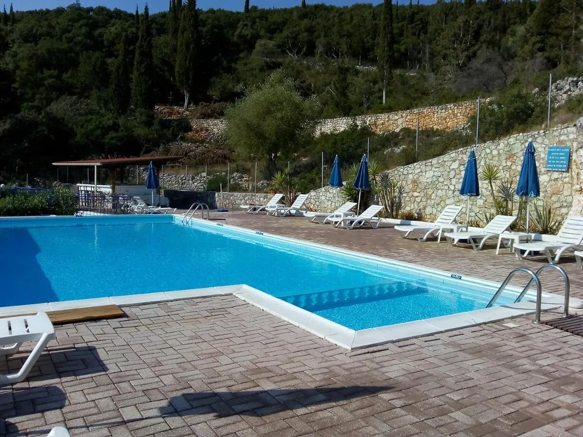 Apartment Kaminakia Apartments: Adults-Only Oasis with Sea Views and Forest Tranquility Fiskardo