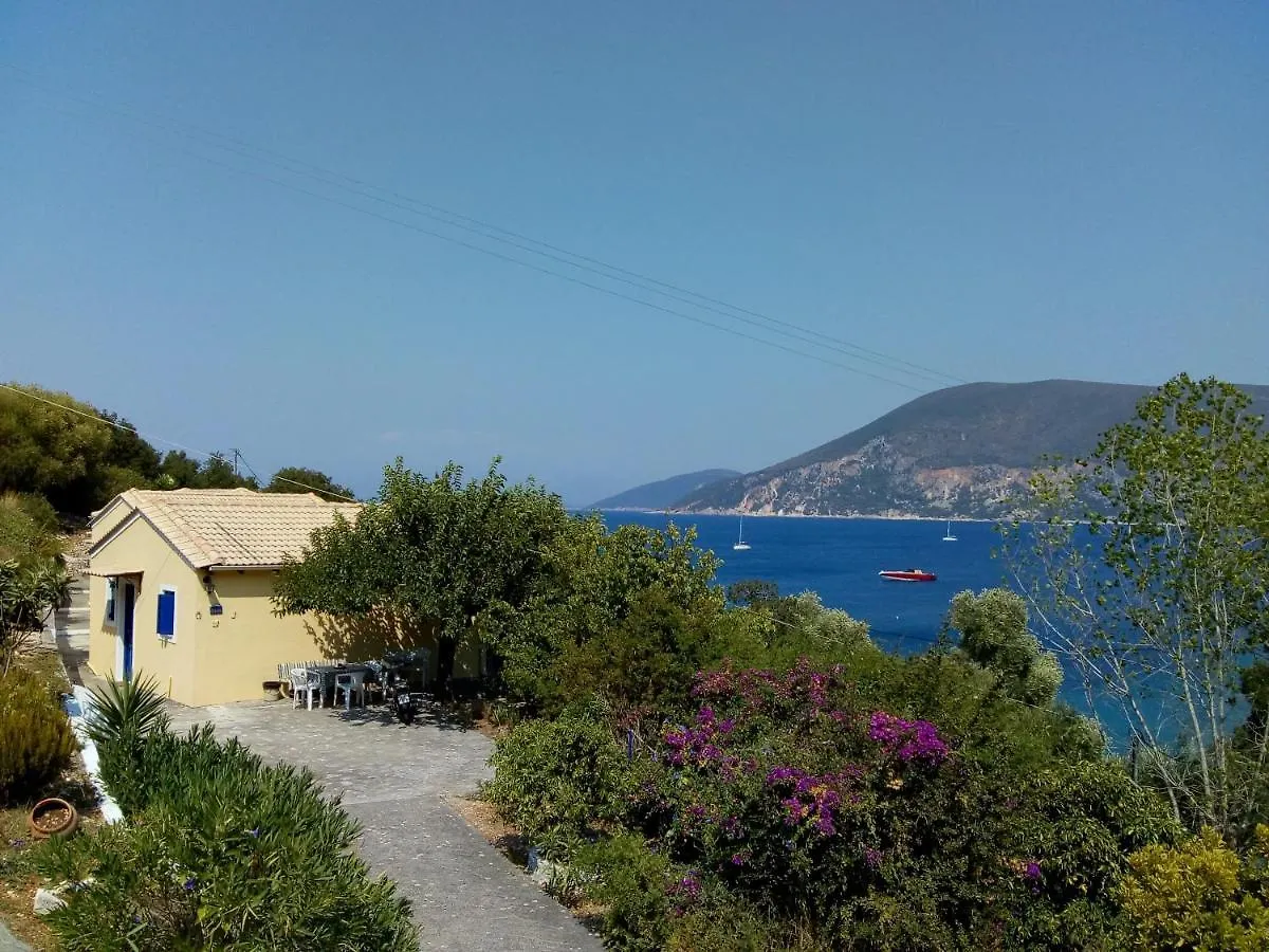 Kaminakia Apartments: Adults-Only Oasis with Sea Views and Forest Tranquility Fiskardo Apartment