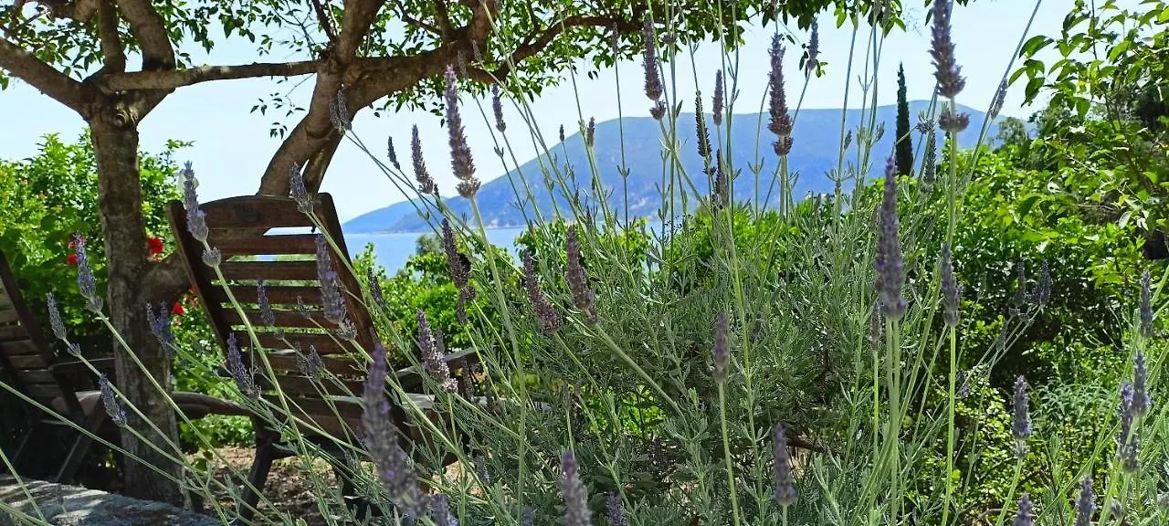 Kaminakia Apartments: Adults-Only Oasis with Sea Views and Forest Tranquility Fiskardo